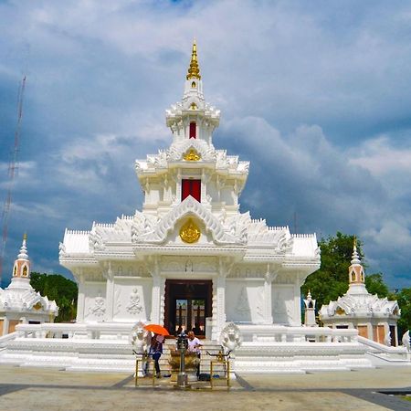 Pura Nakhon Hotel Nakhon Szi Thammarat Kültér fotó