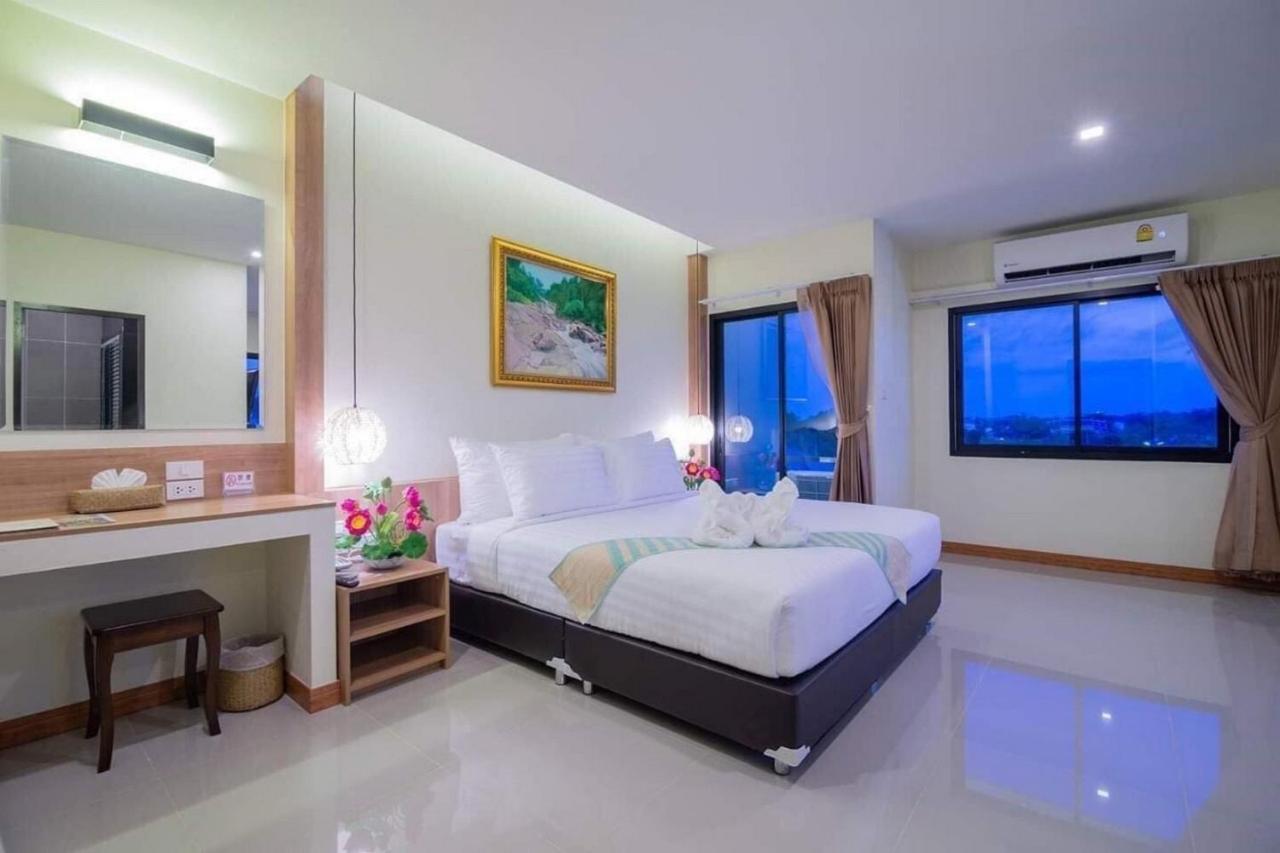 Pura Nakhon Hotel Nakhon Szi Thammarat Kültér fotó
