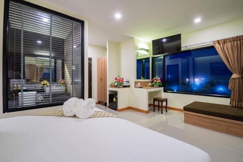 Pura Nakhon Hotel Nakhon Szi Thammarat Kültér fotó